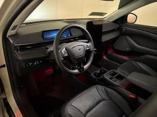 Ford Mustang Mach-E 2025 AWD Premium 4p SUV
