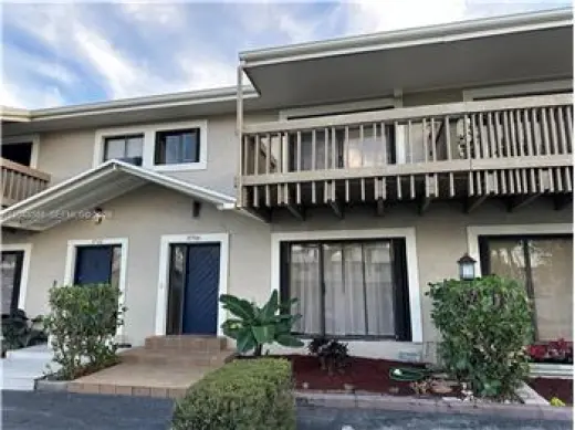Propiedad en alquiler con 3 dormitorios y 2 baños en North Miami Beach