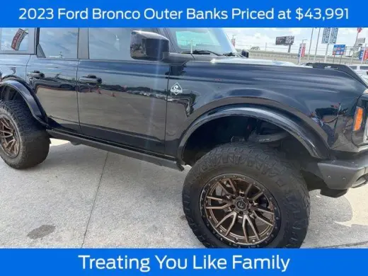 Ford Bronco 2023 4x4 Badlands Advanced 4p SUV