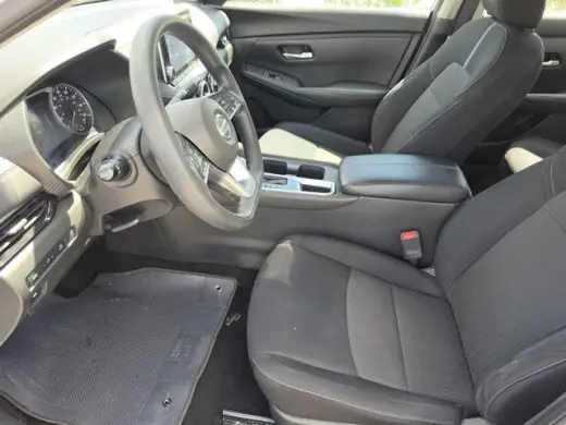 Nissan Sentra 2023 SV Sedán 4p.