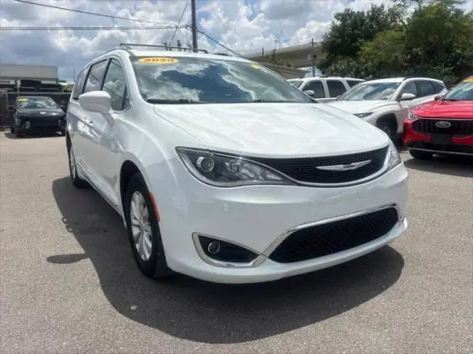 Chrysler Pacifica 2020 Touring L 4p Minivan