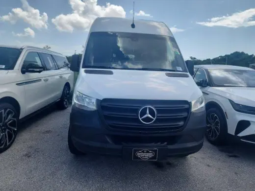 Mercedes-Benz Sprinter 2019 4x2 2500 3dr 144 in. WB Techo Alto Furgoneta de Pasajeros (3.0L V6)