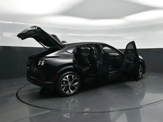 Ford Mustang Mach-E 2023 Premium 4p SUV