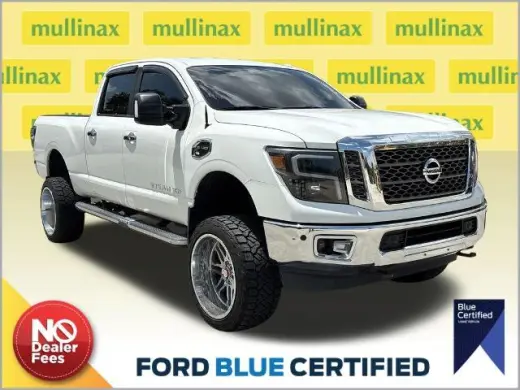 Nissan Titan XD 2017 4x4 S 4p Camioneta de Tripulación (Diesel)