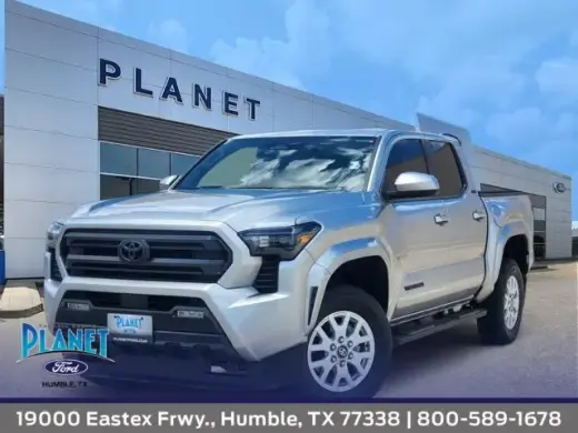 Toyota Tacoma 2024 4x2 SR5 4p Doble Cabina 5.0 ft CB