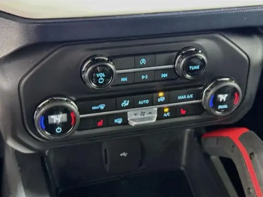 Ford Bronco 2023 4x4 Heritage Edition SUV de 4 puertas avanzada