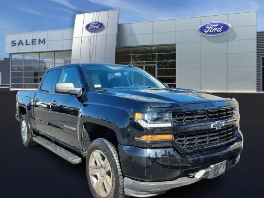 Chevrolet Silverado 1500 2018 4x4 Custom 4dr Crew Cab 5.8 ft. SB