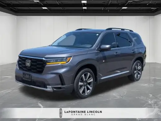 Honda Pilot 2025 AWD Touring 4p SUV