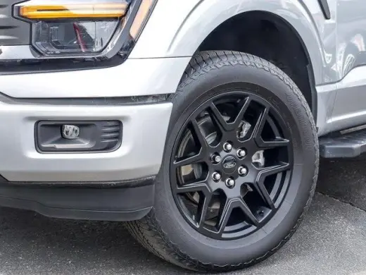 Ford F-150 2025 4x4 STX 4p SuperCrew 5,5 ft. SB