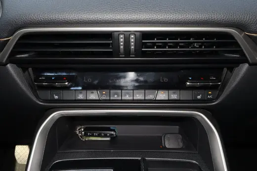 2024 Mazda Mazda CX-90