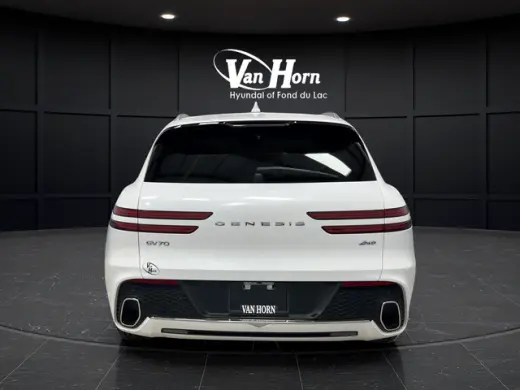2025 Genesis GV70