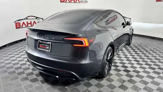 Modelo Tesla 3 de 2024
