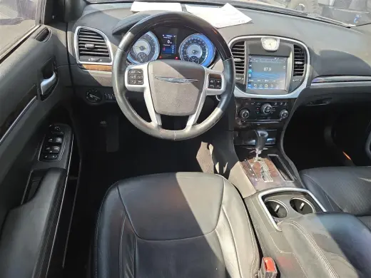 2014 Chrysler 300 4dr Sdn 300C RWD