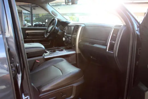 2014 RAM 1500 4WD Crew Cab 149" Sport