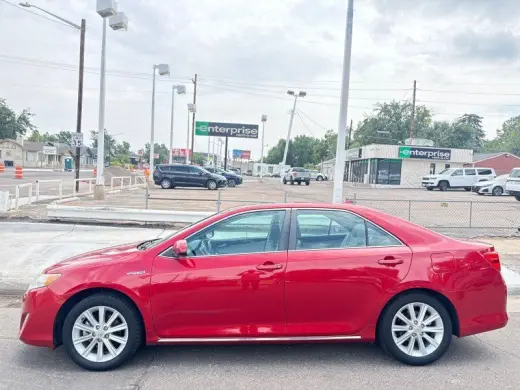 2014 Toyota Camry Hybrid XLE