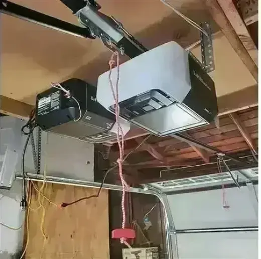 🛻🛻GARAGE DOORS A BAJO COSTO😳