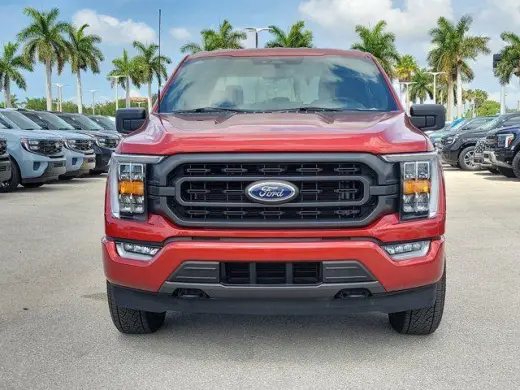 Ford F-150 2023 4x4 XLT 4dr SuperCrew 5.5 ft. SB