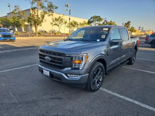 Fiesta de un Ford F-150 2023 4x2 Lariat 4dr SuperCrew 5.5 ft. SB