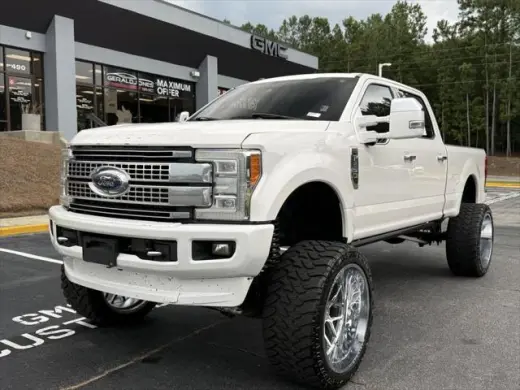 Ford F-250 Super Duty 2018 4x4 Platinum 4dr Crew Cab Pickup de 8 pies de largo