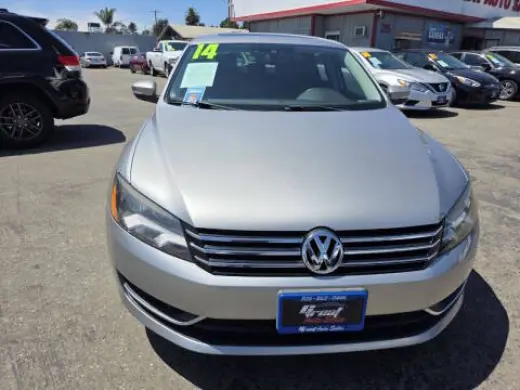 Volkswagen Passat 2014