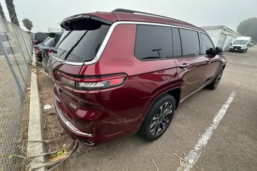 Jeep Grand Cherokee L 2021 4x4 Overland 4dr SUV