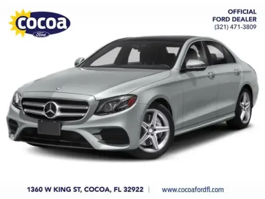 Mercedes-Benz Clase E 2017 E 300 Sedán de 4 puertas
