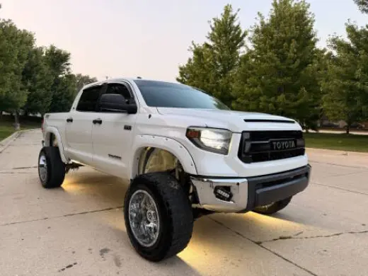 Toyota Tundra 2015