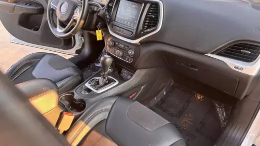 2017 Jeep Cherokee