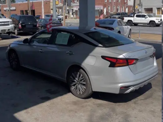 Nissan Altima 2022