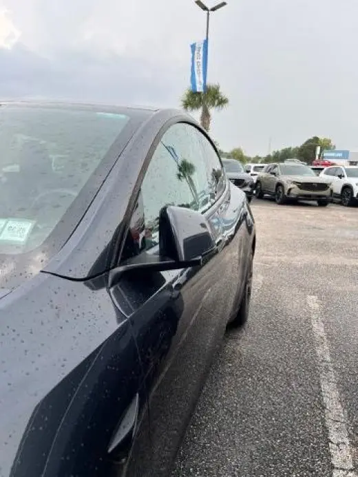Tesla Model Y 2025 AWD Largo Alcance 4dr Crossover