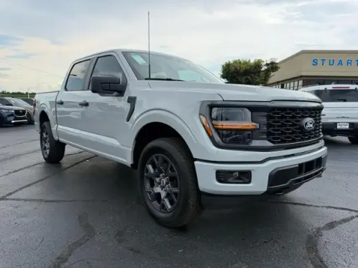 Ford F-150 2017 4x4 XLT 4dr SuperCrew 5.5 ft. SB