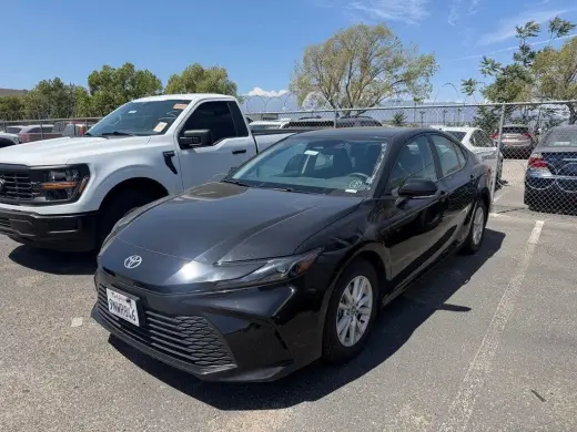 Toyota Camry 2025 LE 4dr Sedán