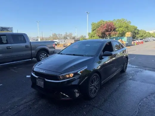 Kia Forte 2023 GT-Line 4dr Sedán