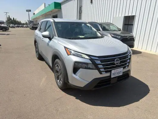 Nissan Rogue 2025 SV 4dr Crossover