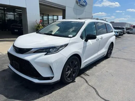 Toyota Sienna 2021 XSE 7 Pasajeros 4 Puertas Furgoneta Mini