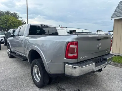 Ram 3500 2019 4x4 Laramie 4dr Cabina Extendida 8 ft. LB DRW Pickup