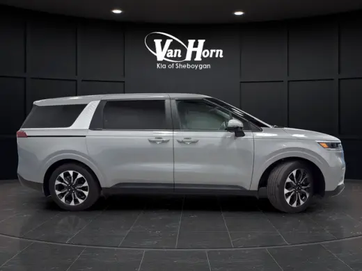 2024 Kia Carnival