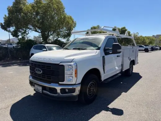 Ford F-250 Super Duty 2023 4x2 XL 2dr Regular Cab 8 ft. LB Pickup