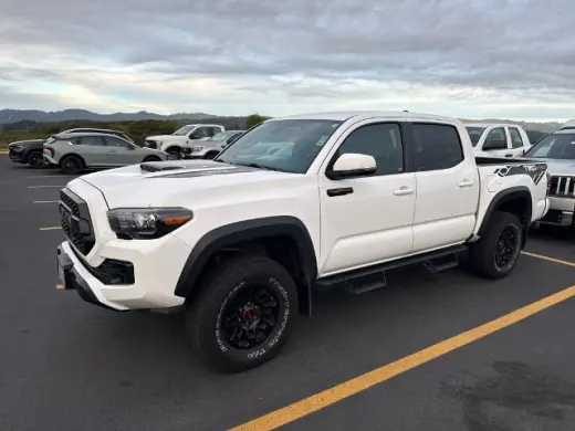 Toyota Tacoma 2018 4x4 TRD Pro 4 puertas Doble Cabina 5.0 pies Caja Corta 6M