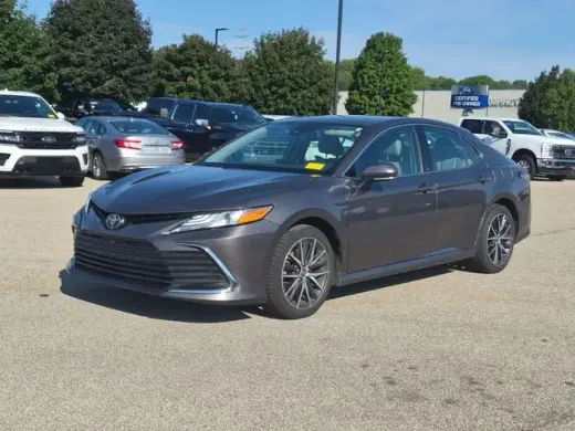 Toyota Camry 2021 AWD XLE Sedán de 4 puertas