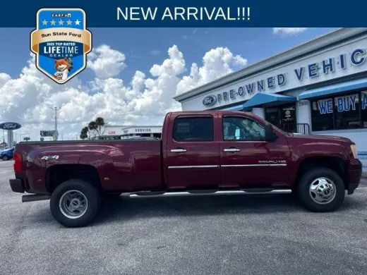 GMC Sierra 3500HD 2013 4x4 Denali 4dr Crew Cab SB SRW