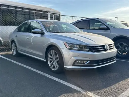 Volkswagen Passat 2018 2.0T SE 4dr Sedán