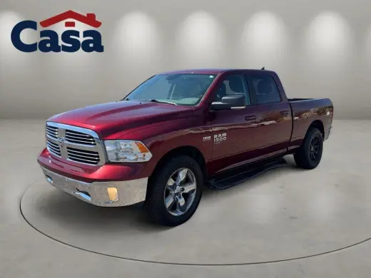 Ram 1500 Classic 2019 4x2 SLT Crew Cab de 4 puertas con caja estándar de 6.3 pies