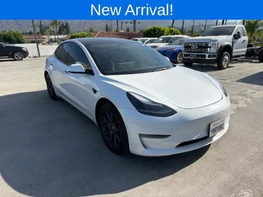 Tesla Model 3 2023 Sedán 4 puertas