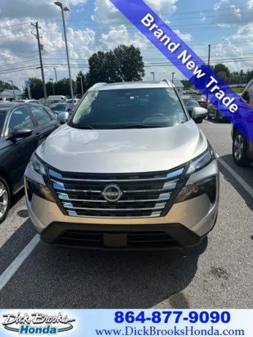Nissan Rogue 2024 SV Crossover de 4 puertas