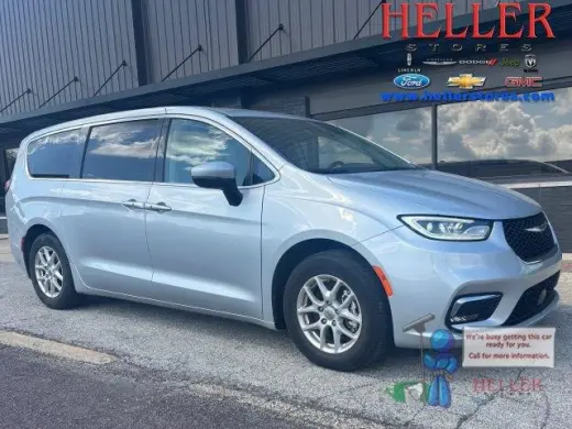 Chrysler Pacifica 2023 Touring L Miniván de 4 puertas