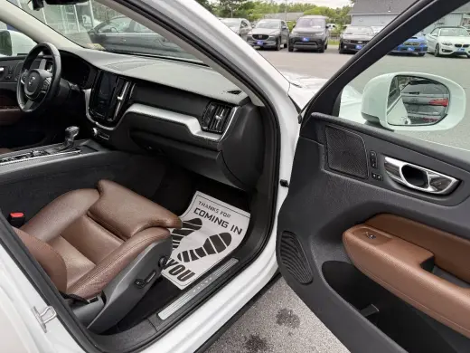 Volvo XC60 2019