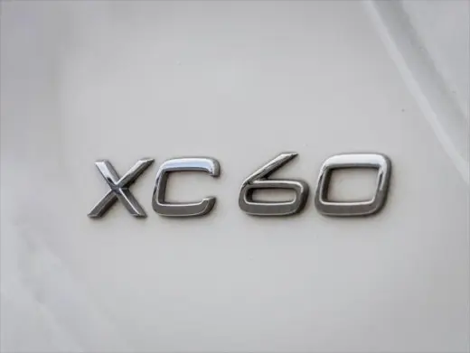 Volvo XC60 2017 AWD T6 Dinámico 4dr SUV