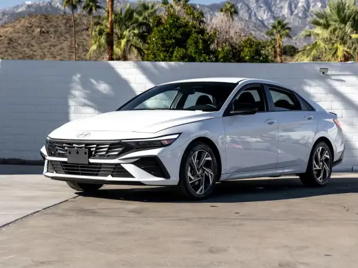 Hyundai ELANTRA 2025 SEL Sport 4dr Sedán