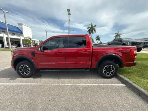 Ford F-150 2022 4x4 Lariat 4dr SuperCrew 5.5 ft. SB